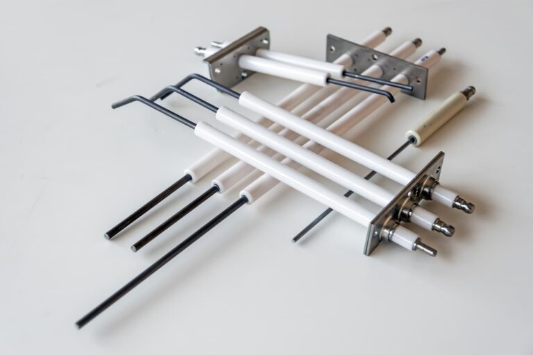 HT - Ceram - Isolatori